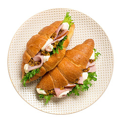 Круассан с ветчиной 140г Уже Готово